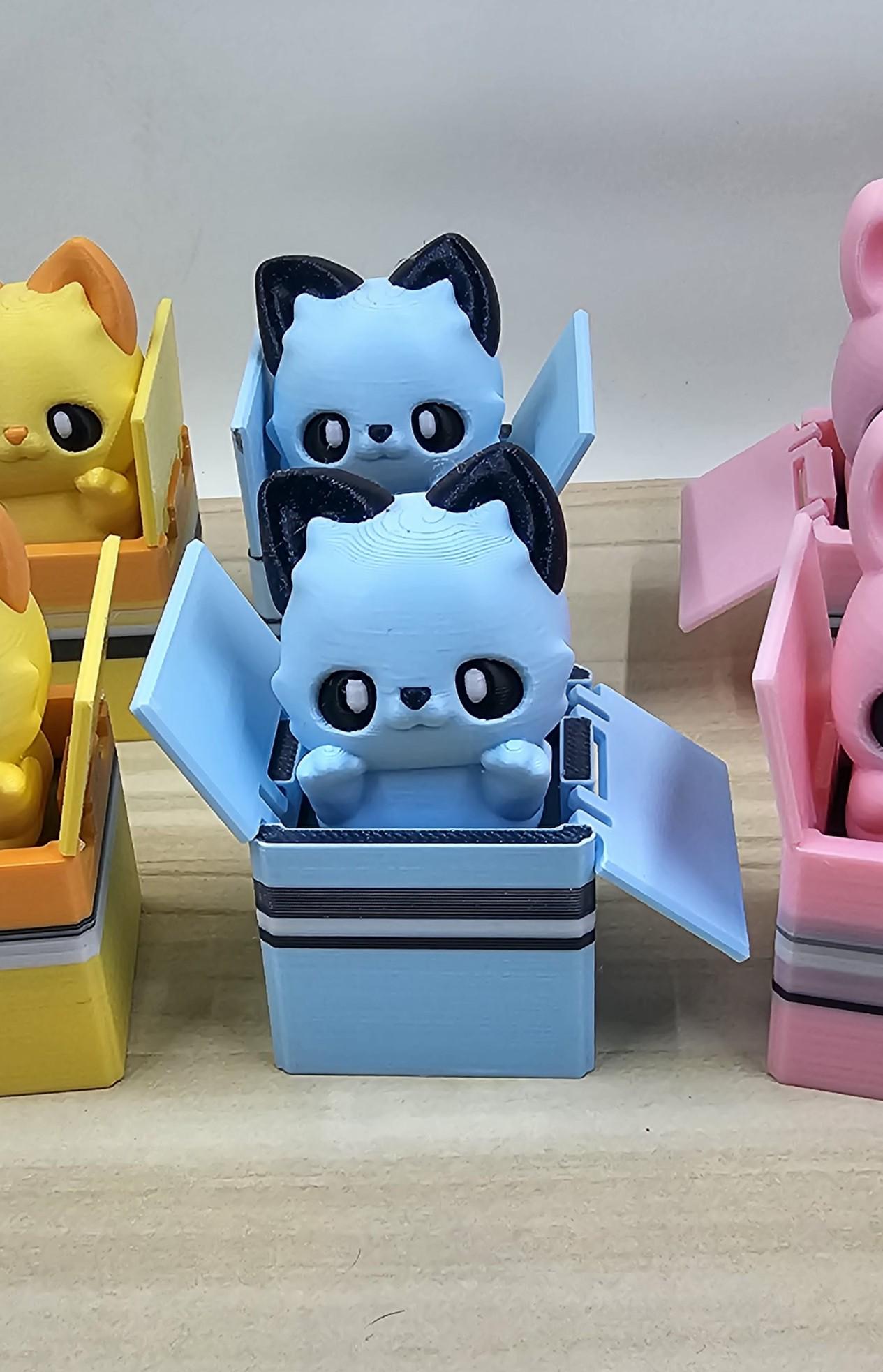 Animals in Boxes Fidget Clicker - Cat, Pig, and Rabbit Stress Relief Great Noise!! Layers in Green Design