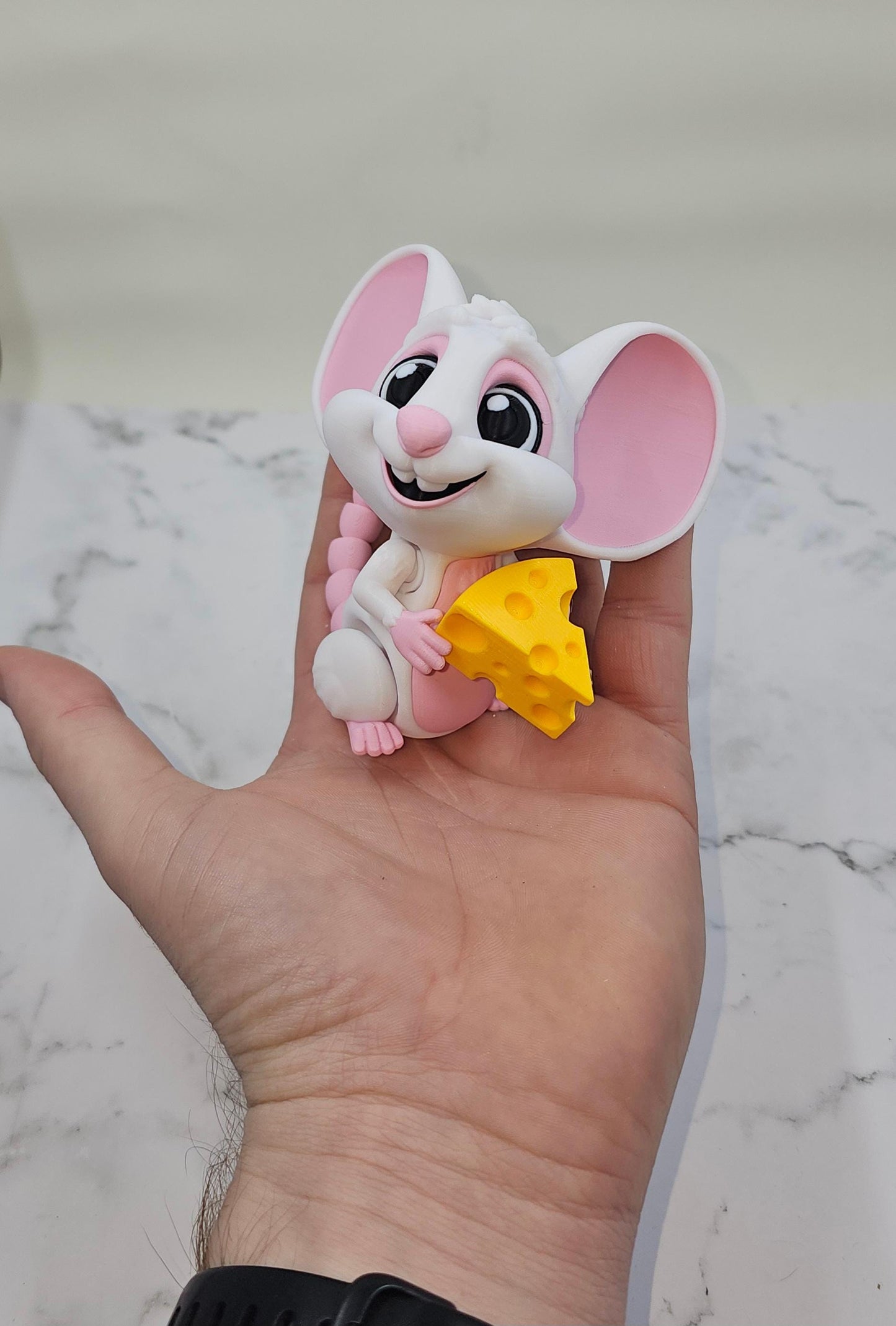 Cute 3D Printed Articulated Mouse with Cheese โ Fidget Toy โ Posable Mouse Figurine โ Gift for Kids or Collectors โ Flexi Factory Design