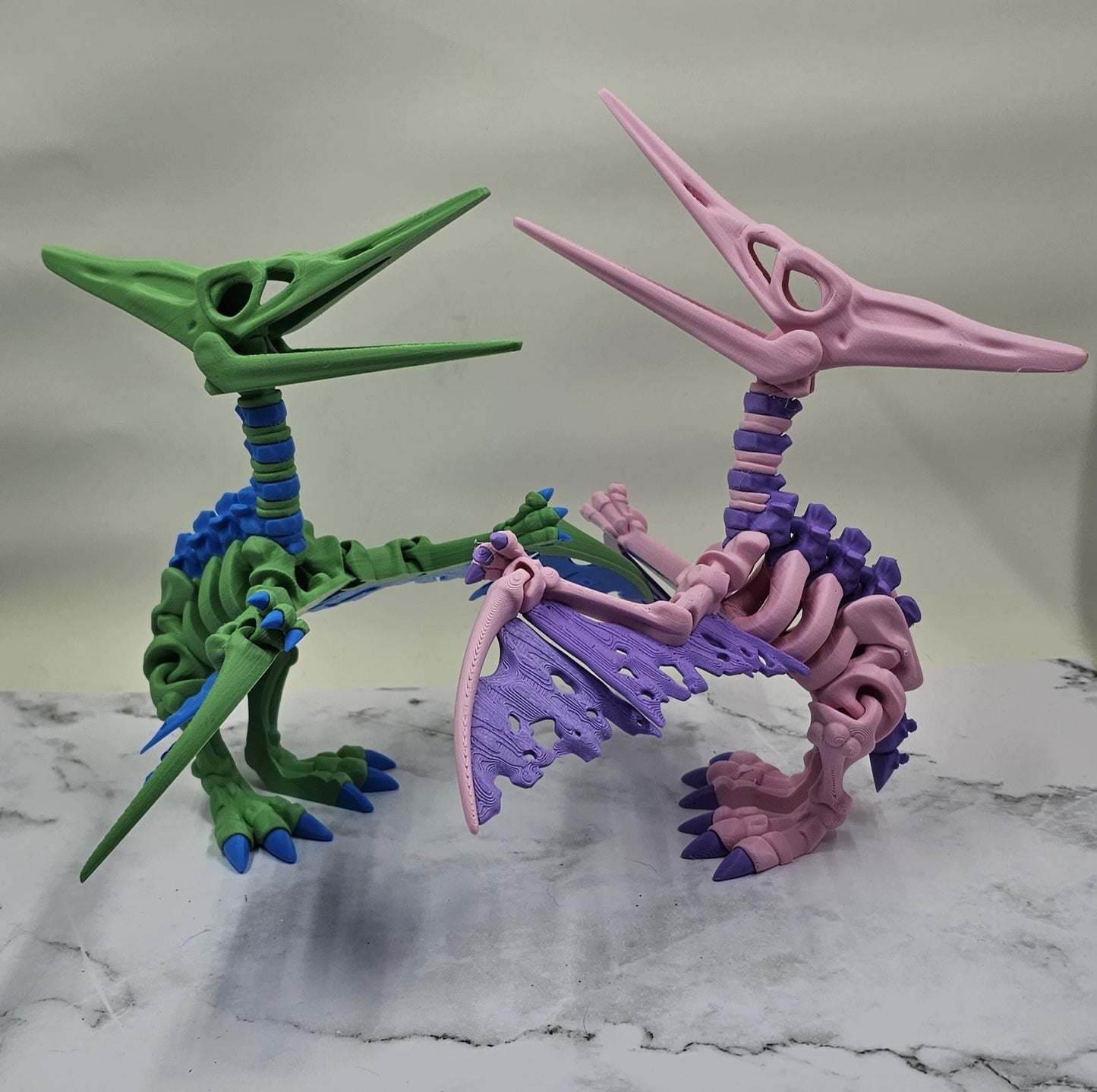 3D Printed Articulated Pteranodon Skeleton β Flexi Dinosaur Fidget Toy β Multicolour Desk Decor β Gift for Dino Lovers