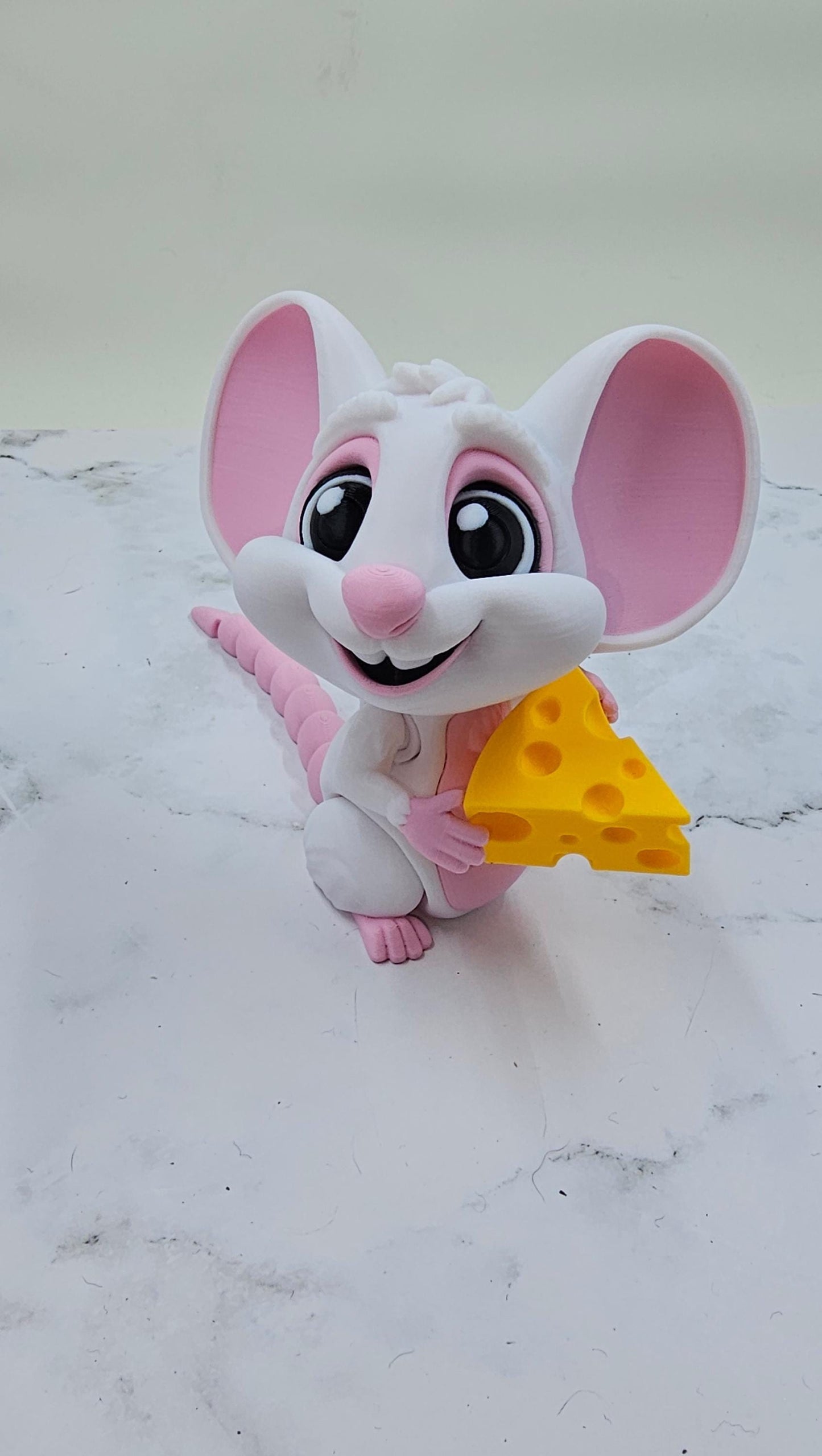 Cute 3D Printed Articulated Mouse with Cheese โ Fidget Toy โ Posable Mouse Figurine โ Gift for Kids or Collectors โ Flexi Factory Design