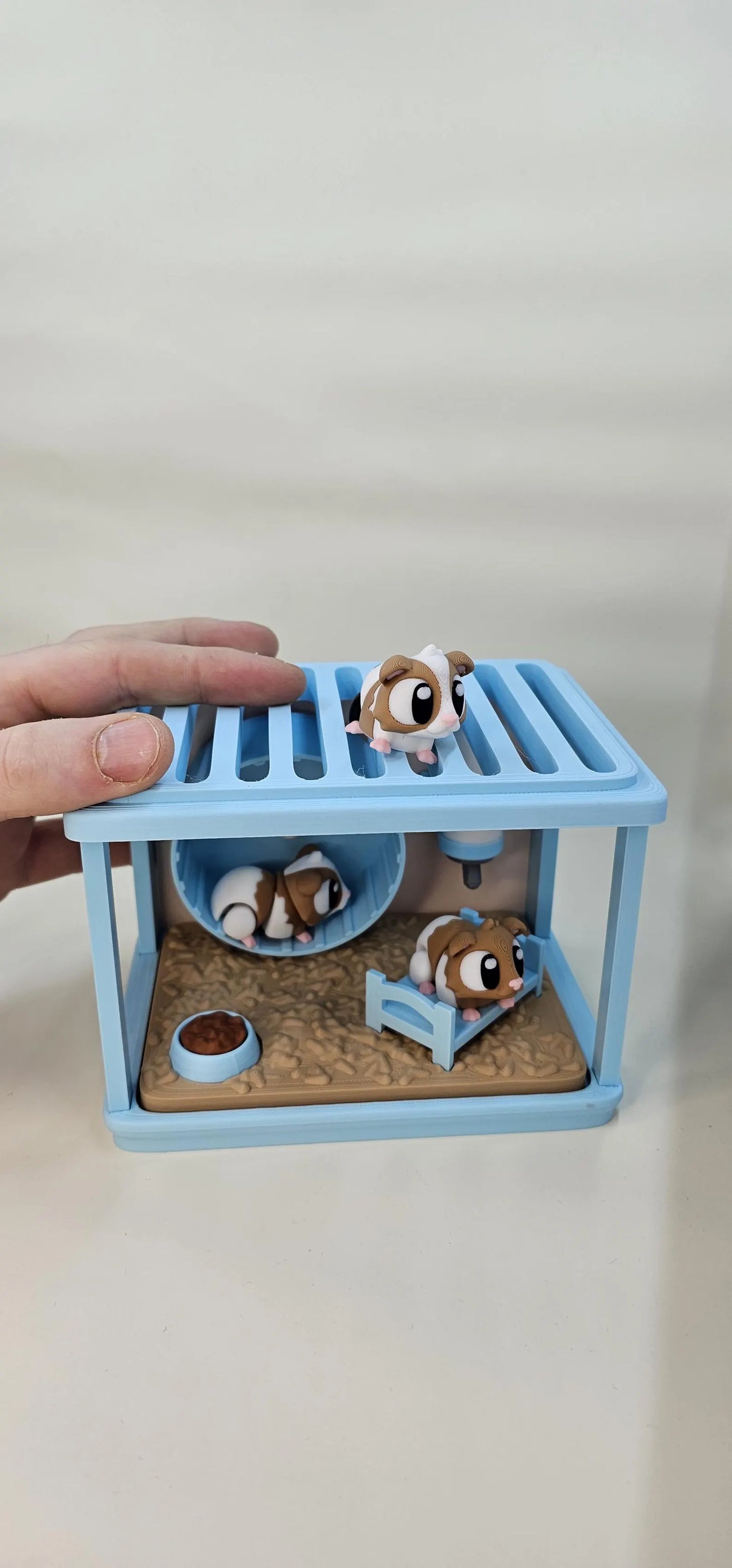 Mini Guinea Pig Tank Playset | Toy Pet Habitat with 3 Guinea Pigs & Accessories | Cute Animal Desk Display,