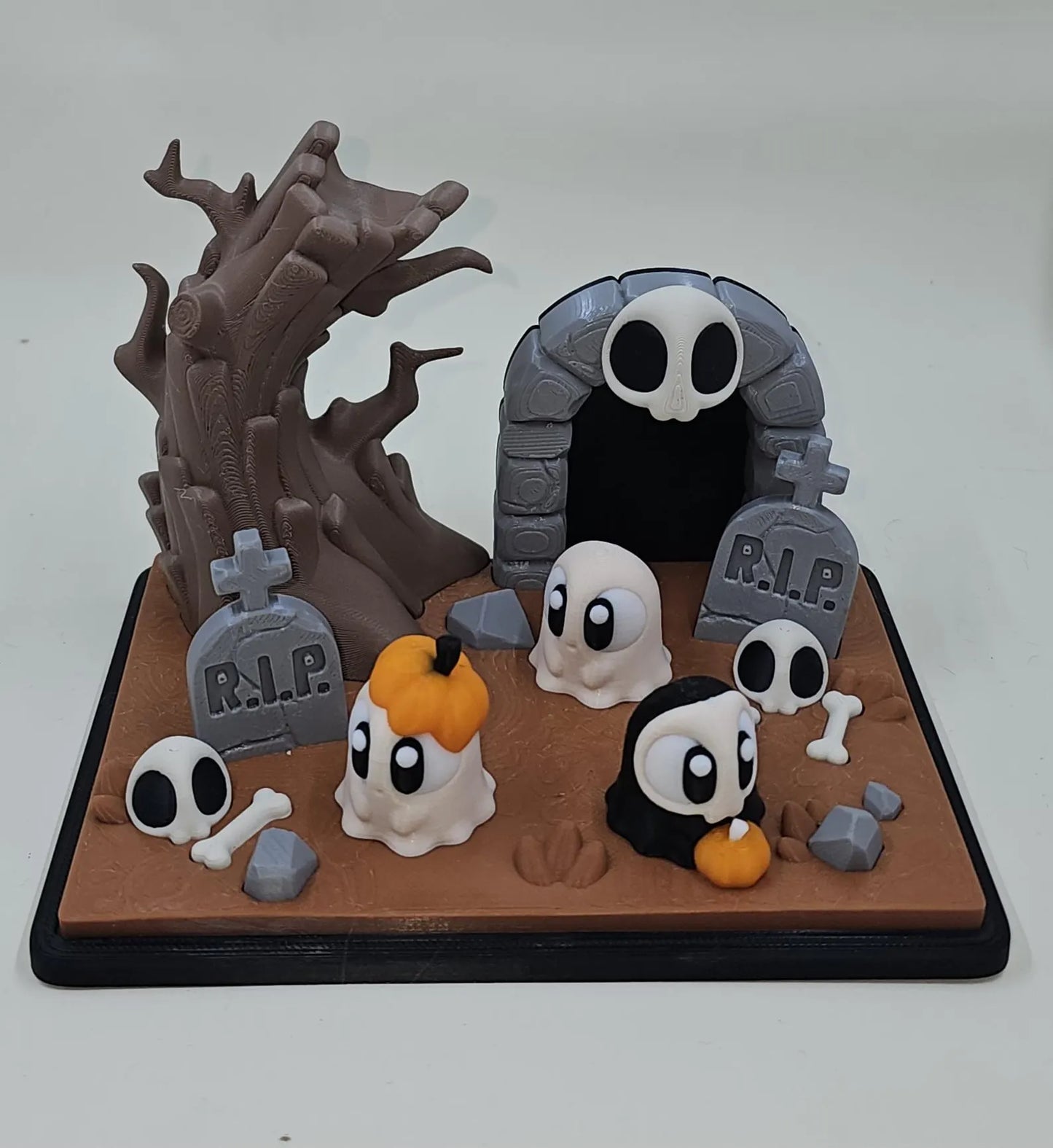 Mini Halloween Graveyard Diorama with 3 Random Ghosts | Cute Spooky Scene | Collectible 3D Printed Decoration