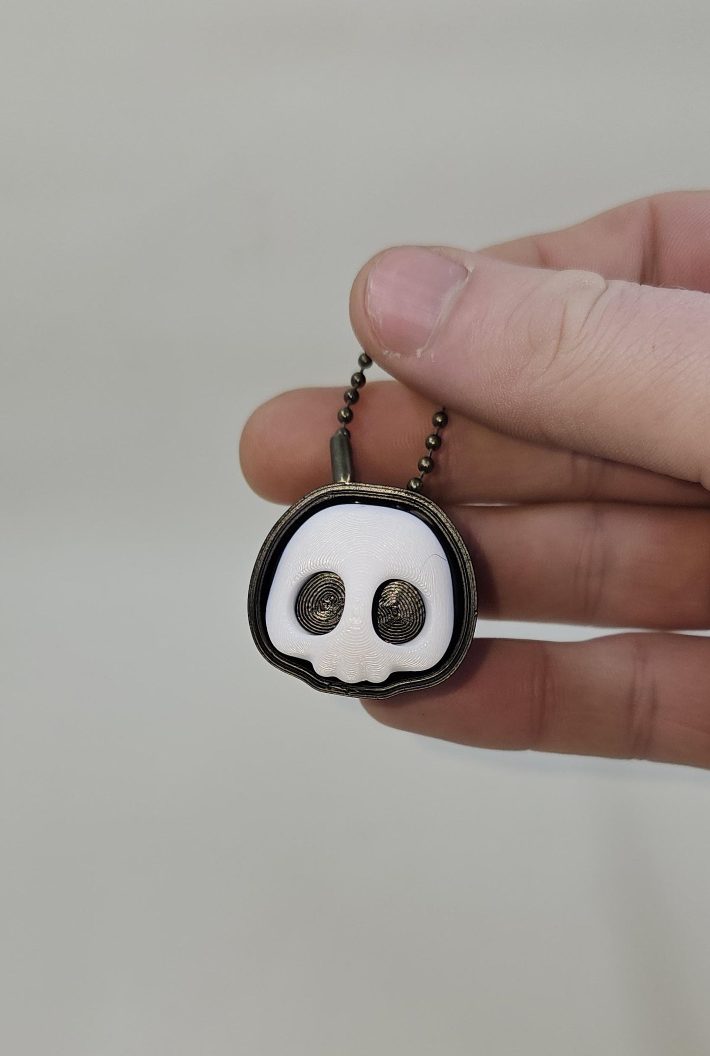 Halloween Fidget Clicker Keychains – Skull, Ghost, Pumpkin, Eyeballs, Spiderweb & Planchette | 3D Printed Sensory Desk Toy