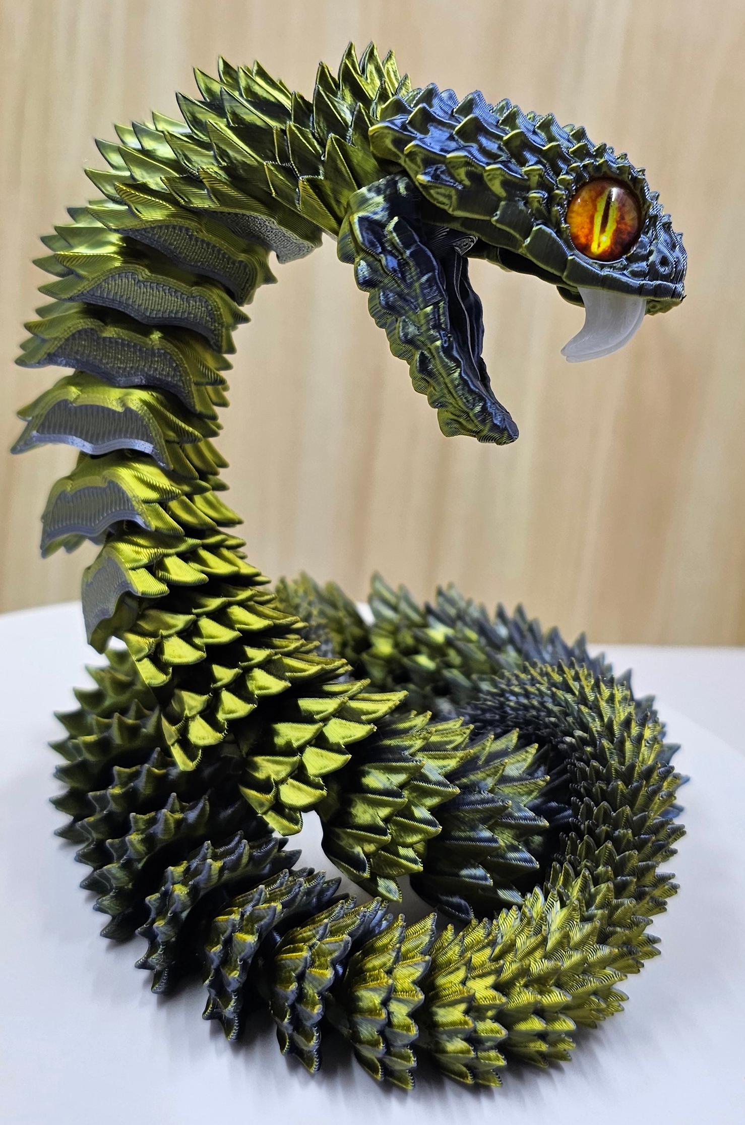 Articulating Bush Viper Snake - 3D Printed with Glass Eyes | Unique Raki-Box Design |