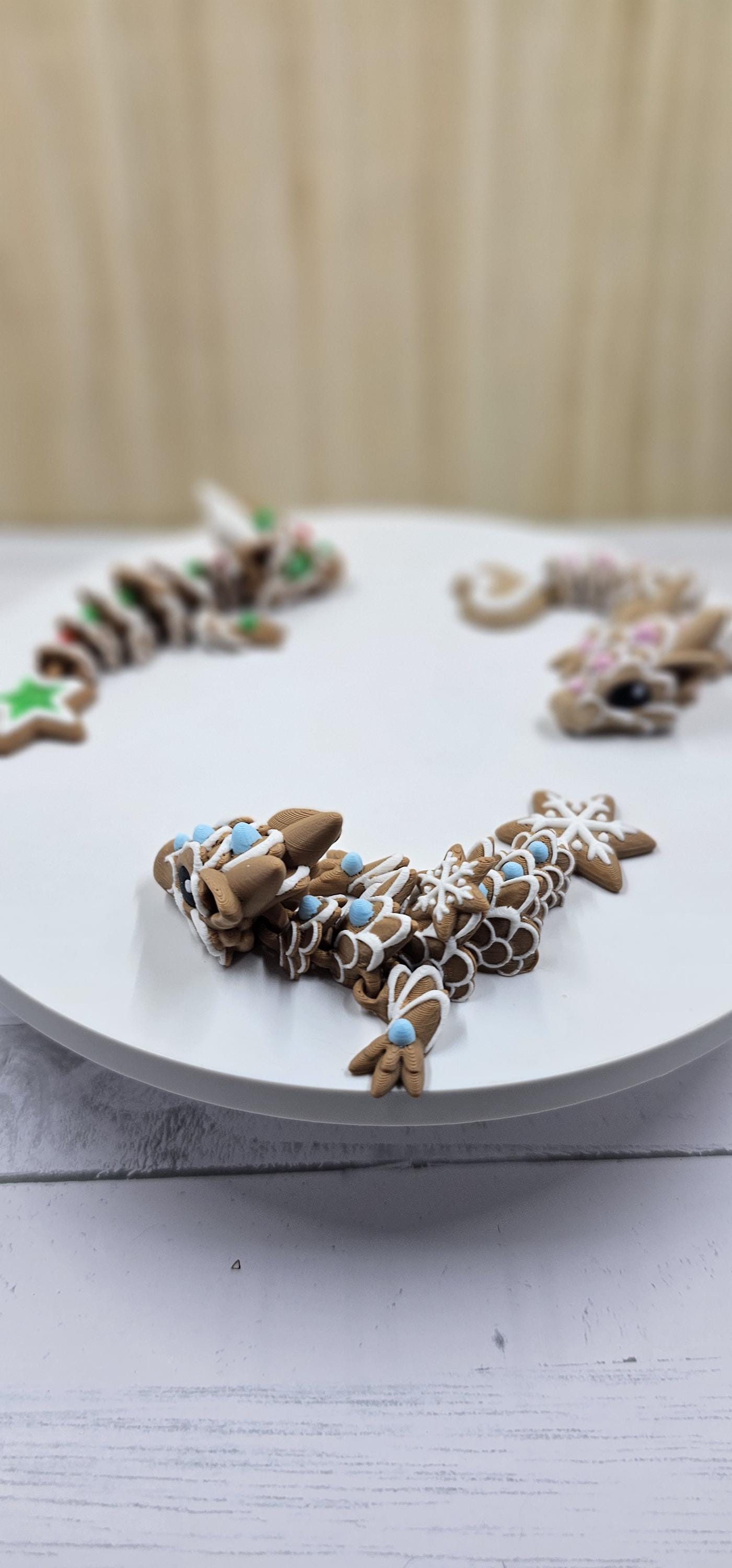 Cookie Dragon Figurine – 3D Printed Articulated Desk Pet, Cinderwing3D