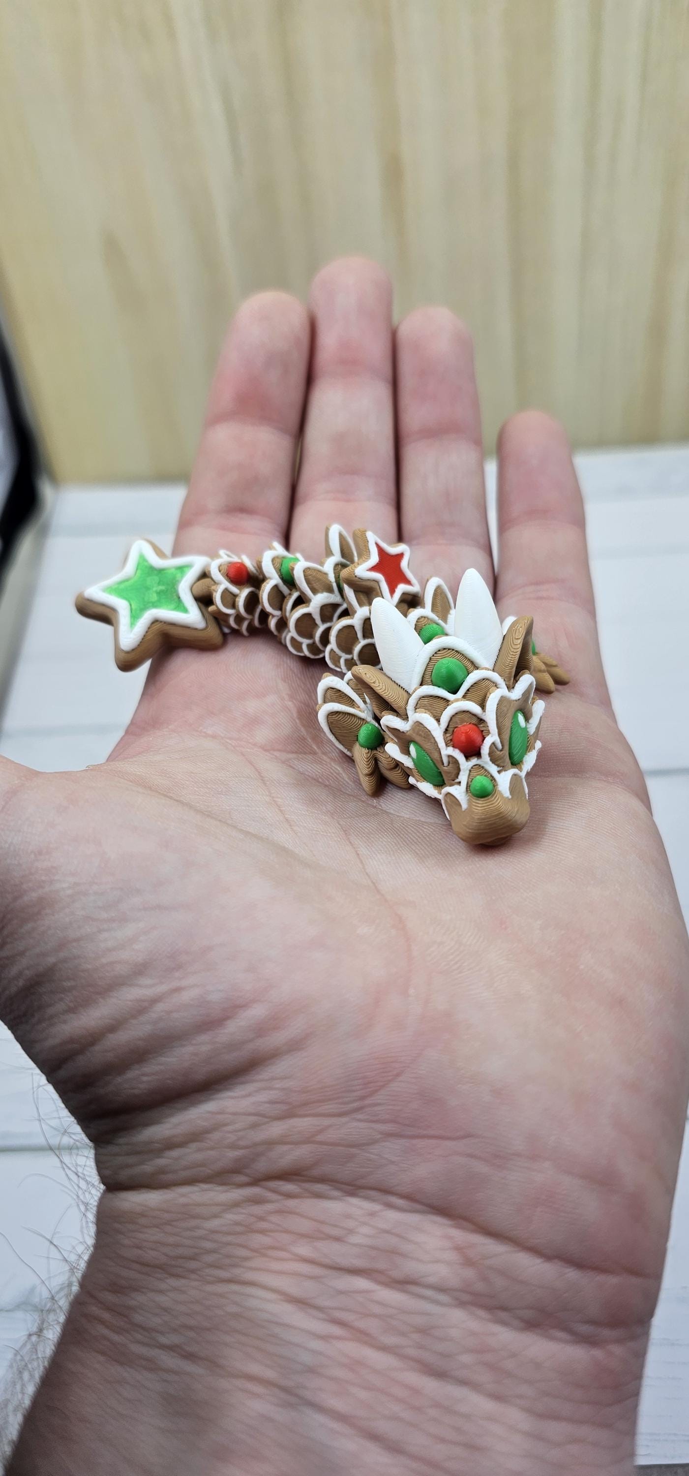 Cookie Dragon Figurine – 3D Printed Articulated Desk Pet, Cinderwing3D